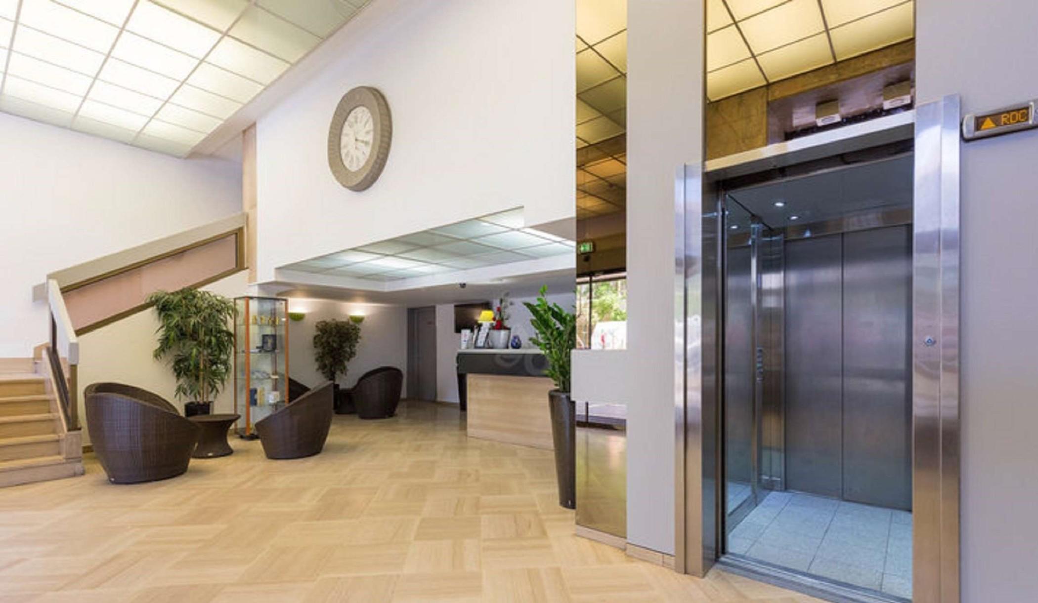 Hotel Le Noailles Nice Gare Zewnętrze zdjęcie