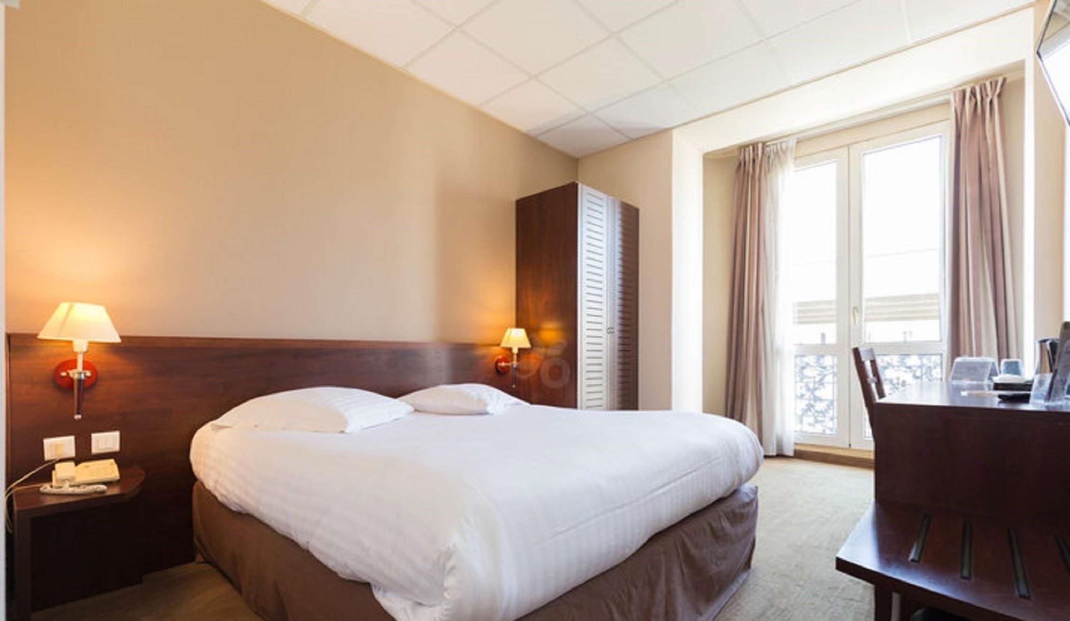 Hotel Le Noailles Nice Gare Zewnętrze zdjęcie