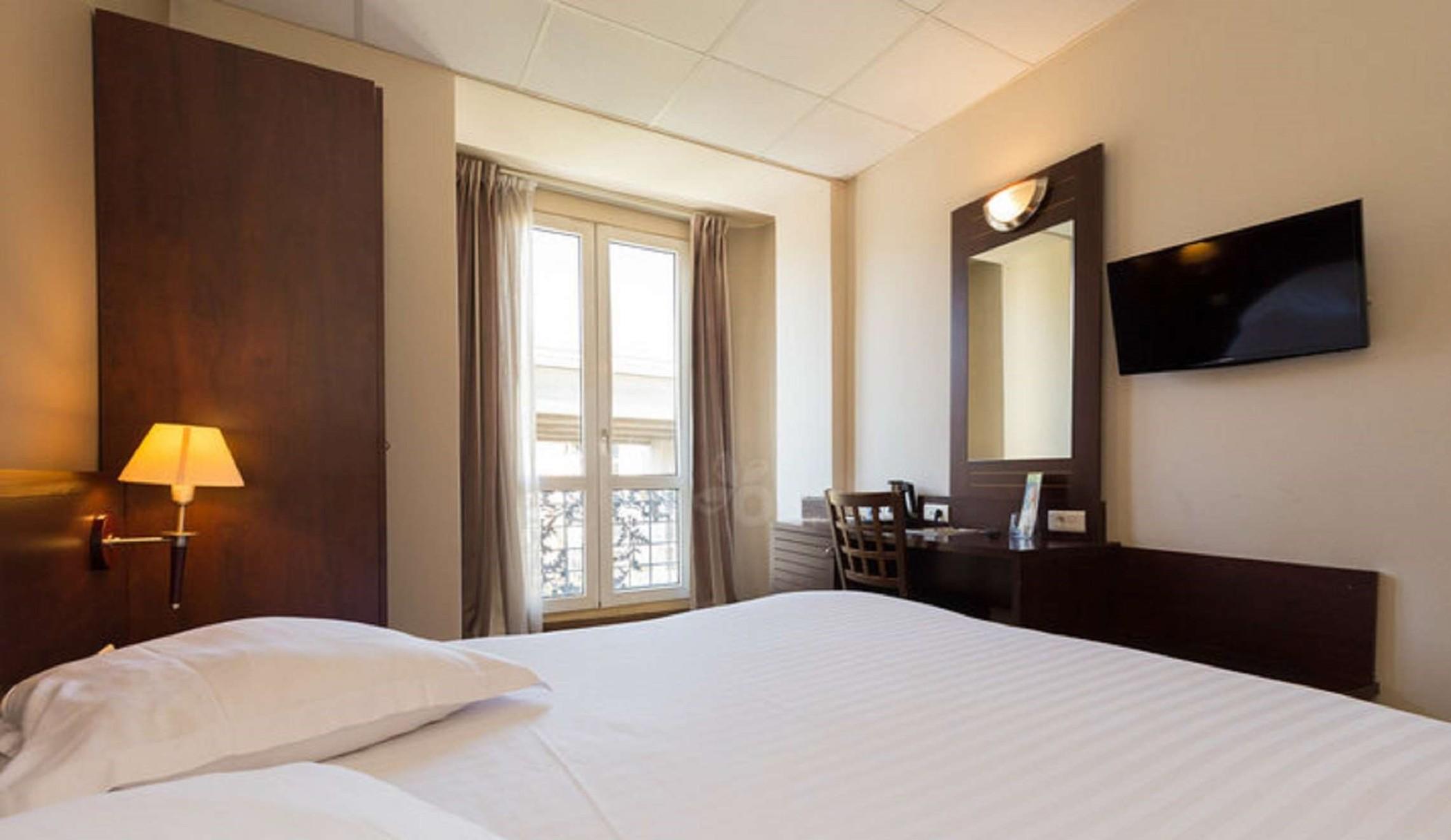 Hotel Le Noailles Nice Gare Zewnętrze zdjęcie