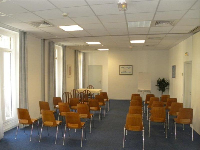 Hotel Le Noailles Nice Gare Zewnętrze zdjęcie