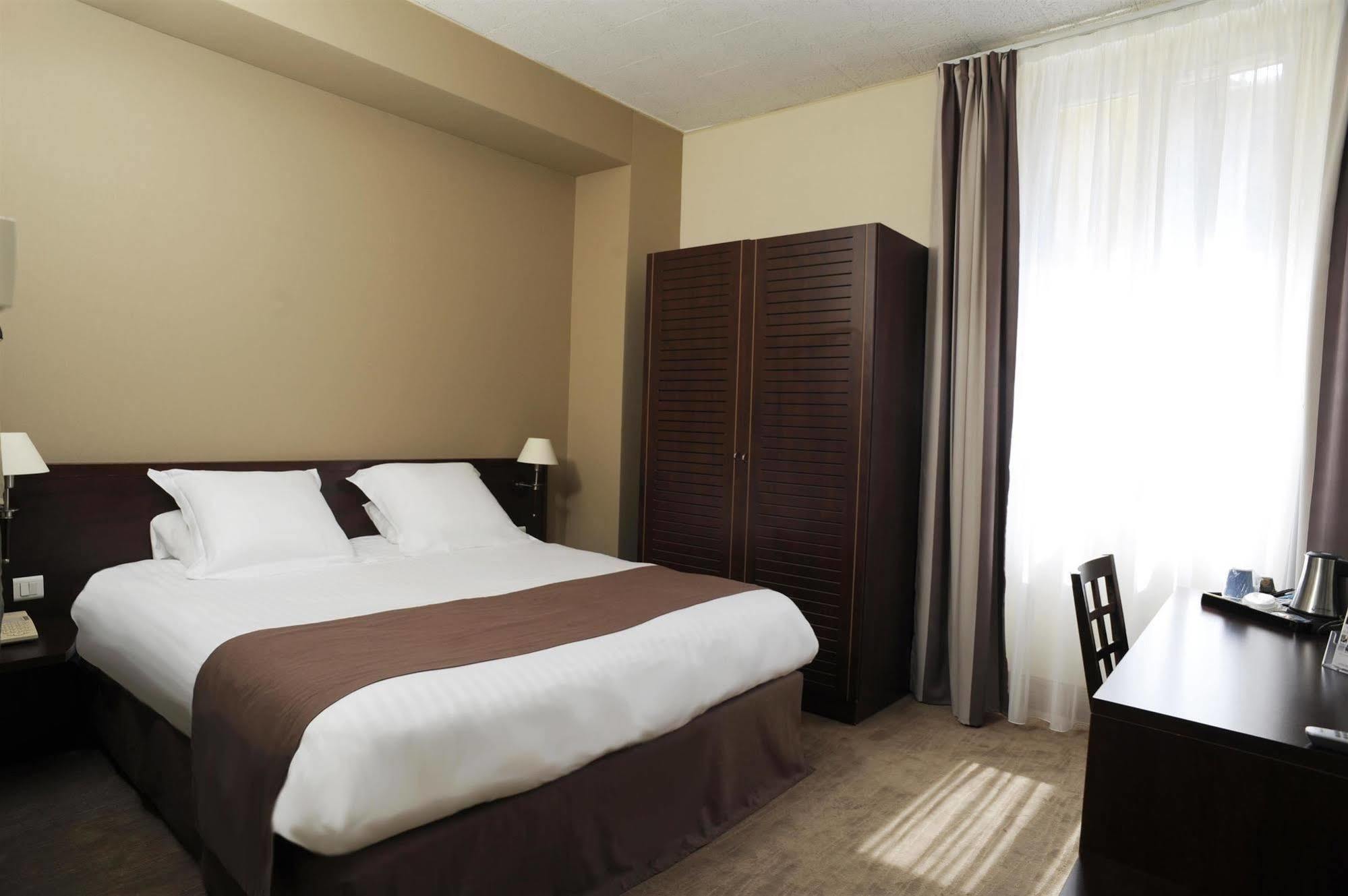 Hotel Le Noailles Nice Gare Pokój zdjęcie