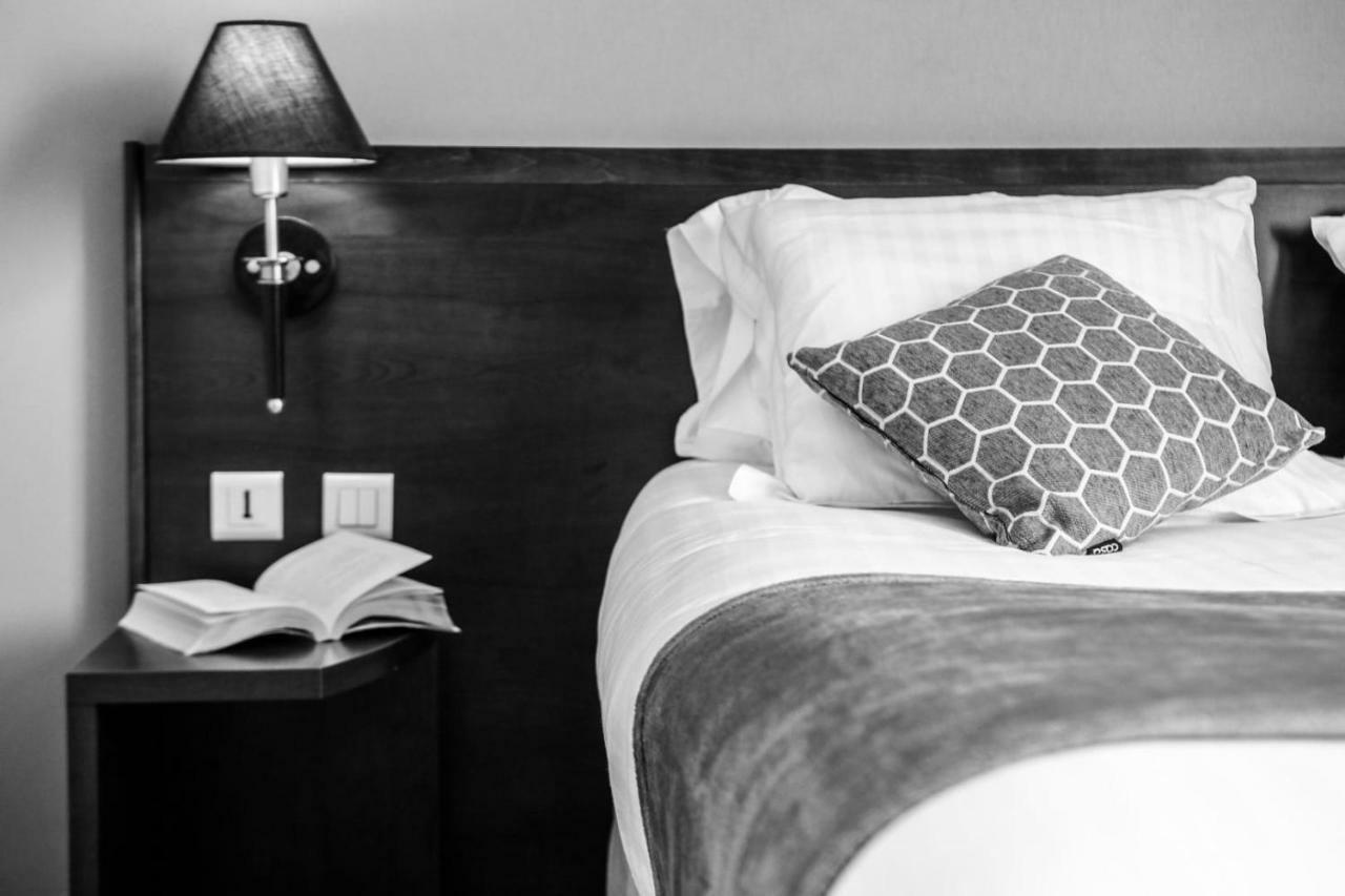 Hotel Le Noailles Nice Gare Zewnętrze zdjęcie